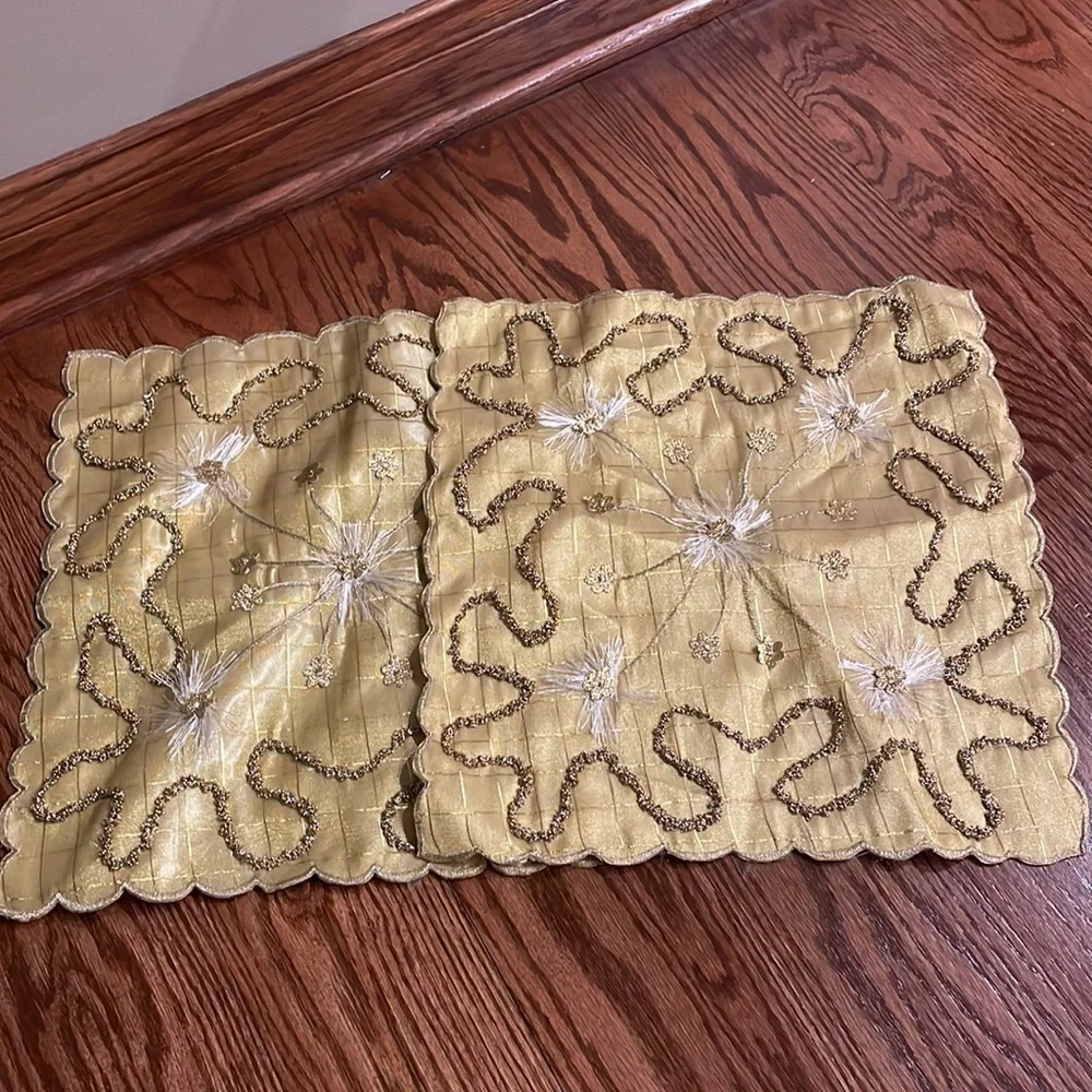 Golden shimmer decor pillow cases jackets zippered  set of 2 textured set of 2